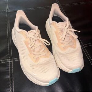 Women's Hoka Arahi 7